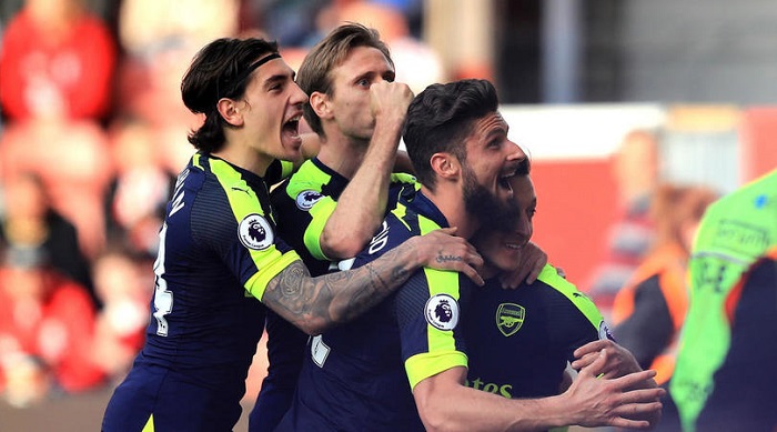 Arsenal Celebrate