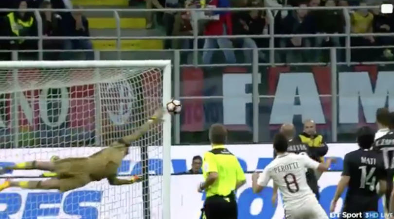 Video: Milan's Gianluigi Donnarumma pulls off unbelievable save against Roma