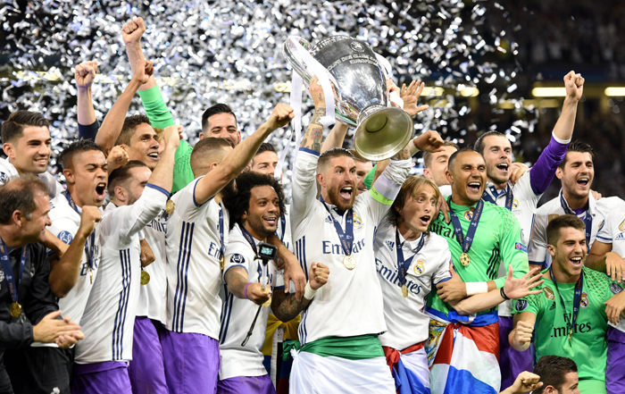 Sergio Ramos lifts the trophy after Real won the UCL final