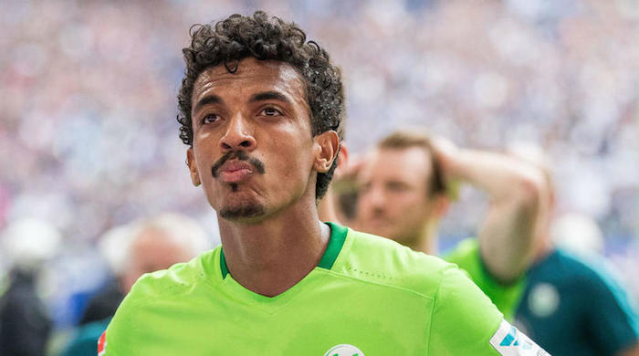 Marseille signing Luiz Gustavo