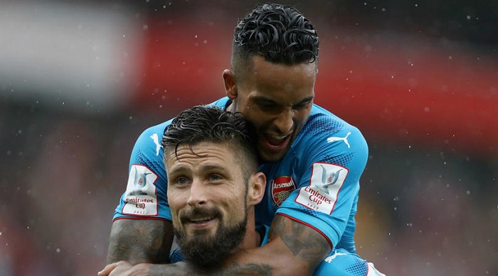 Giroud stars in Arsenal win