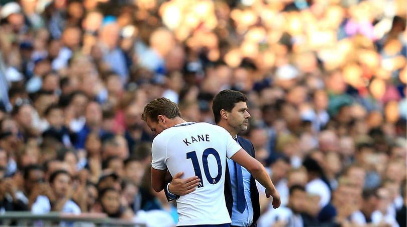 Mauricio Pochettino and Harry Kane