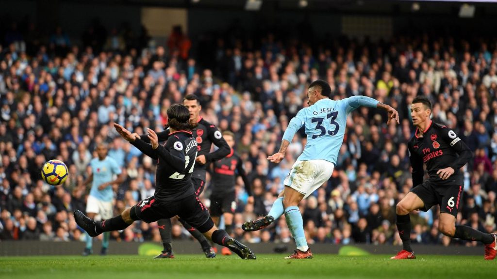 Gabriel Jesus slotting the ball past Peter Cech