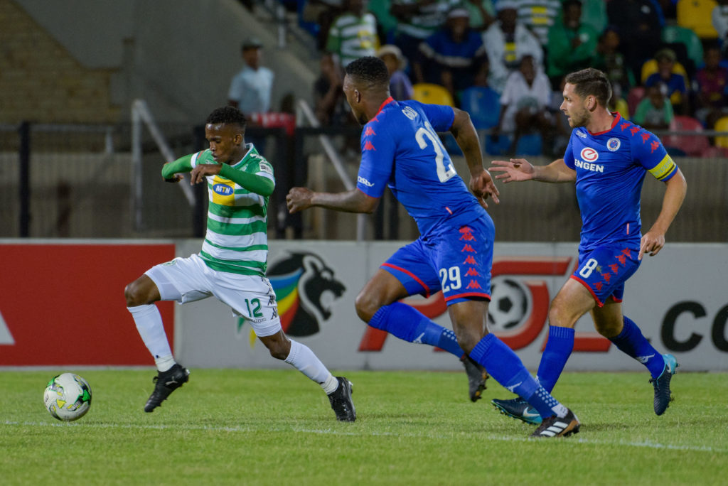 Kabelo Mahlasela challenged by Morgan Gould and Dean Furman