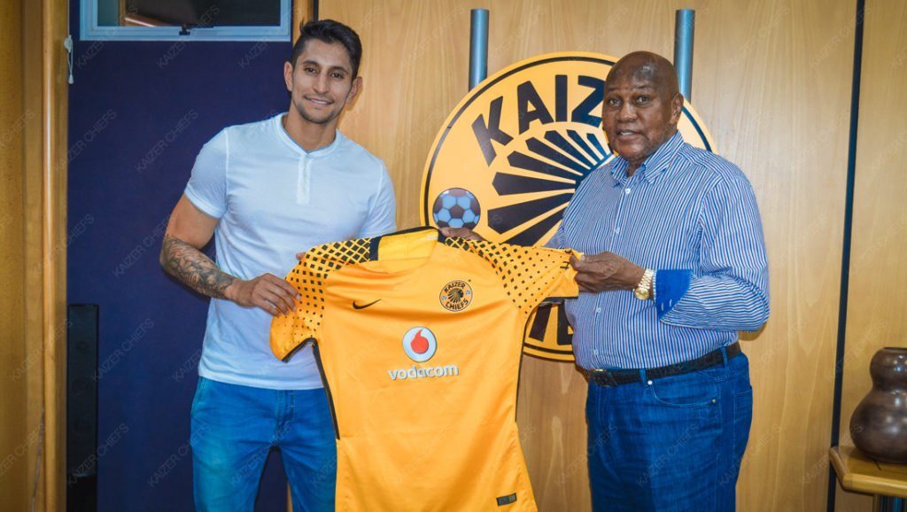 Leonardo Castro being unveiled at Kaizer Chiefs