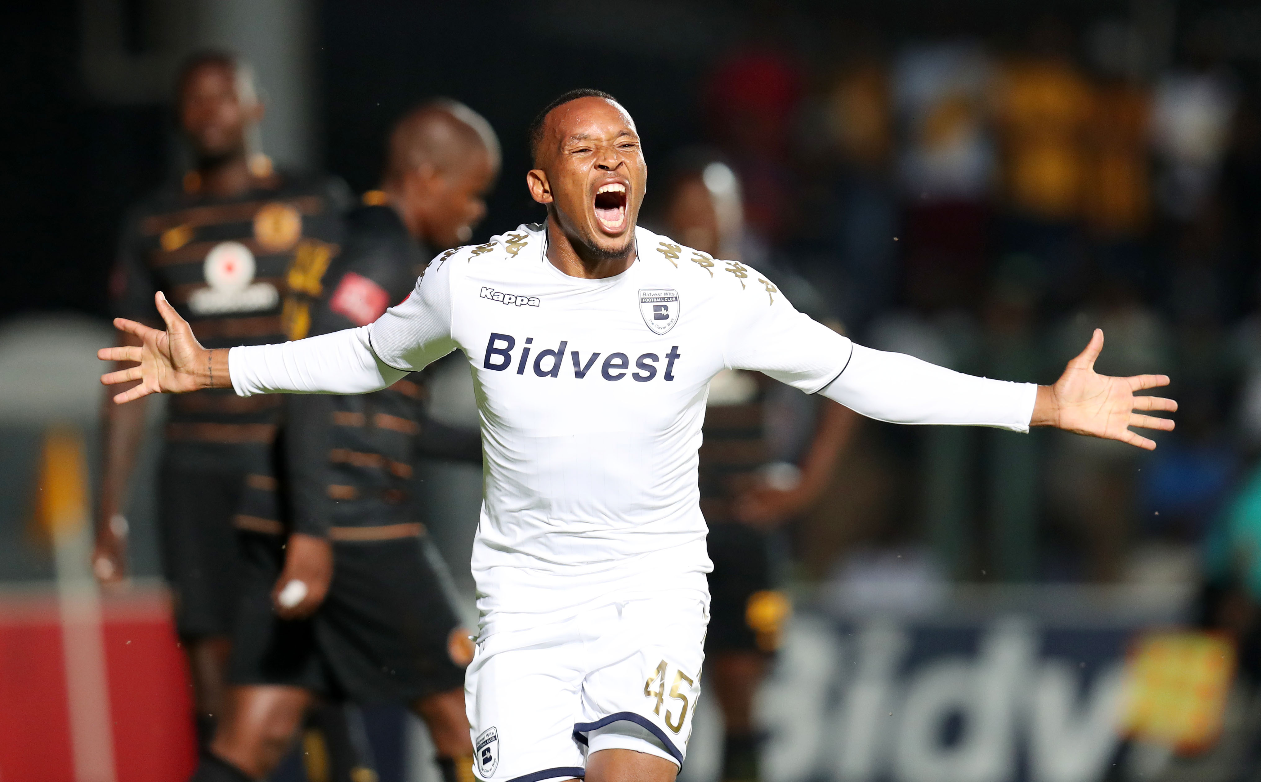 Lehlohonolo Majoro celebrates his goal against Kaizer Chiefs