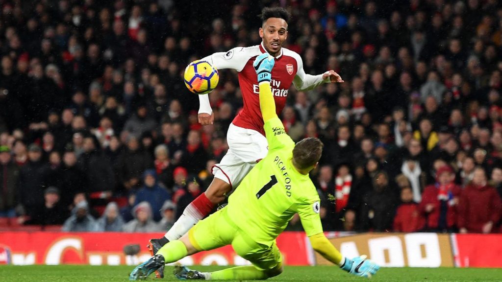 Pierre-Emerick Aubameyang opens his Arsenal account