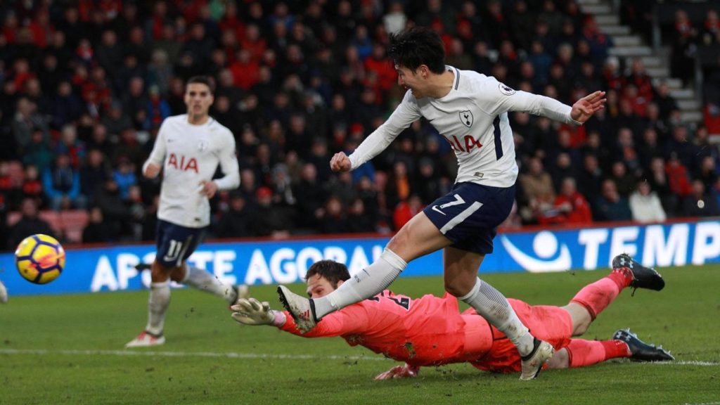 Son Heung-min rounds Asmir Begovic and slots in his second goal