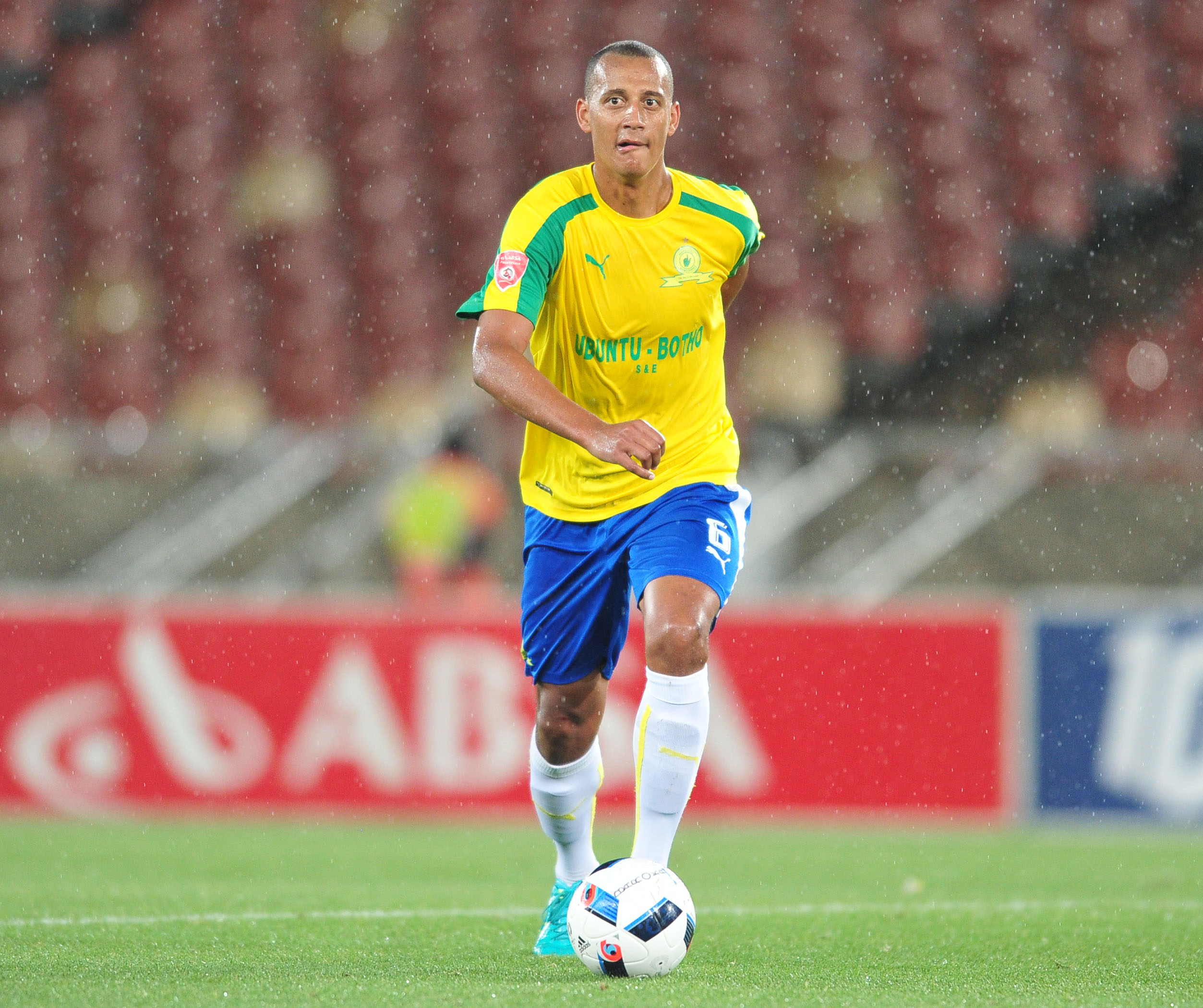 Mamelodi Sundowns defender Wayne Arendse