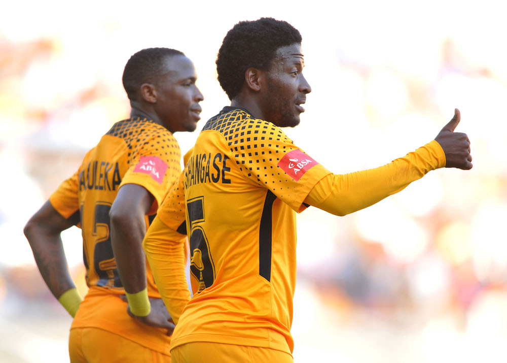 Siphelele Ntshangase with teammate George Maluleka