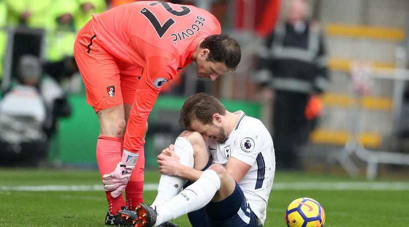 Pochettino admits concern over Kane injury