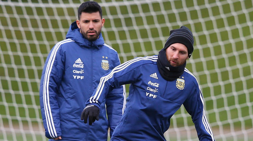 I'll stay at City and Messi will remain with Barca - Aguero