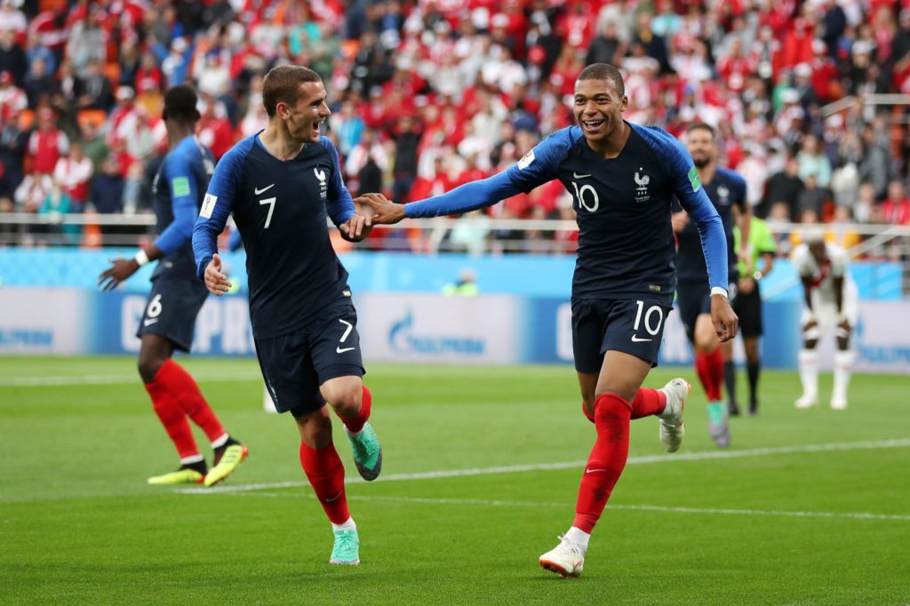 Mbappe fires France into last 16