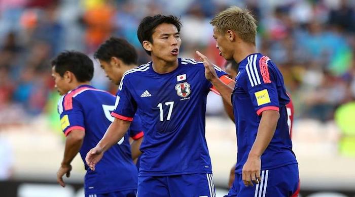 Japan duo retire