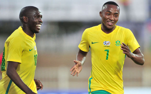 Lebohang Maboe celebrates goal with Aubrey Modiba