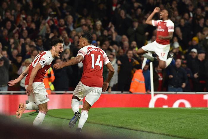 Ozil inspires Arsenal comeback