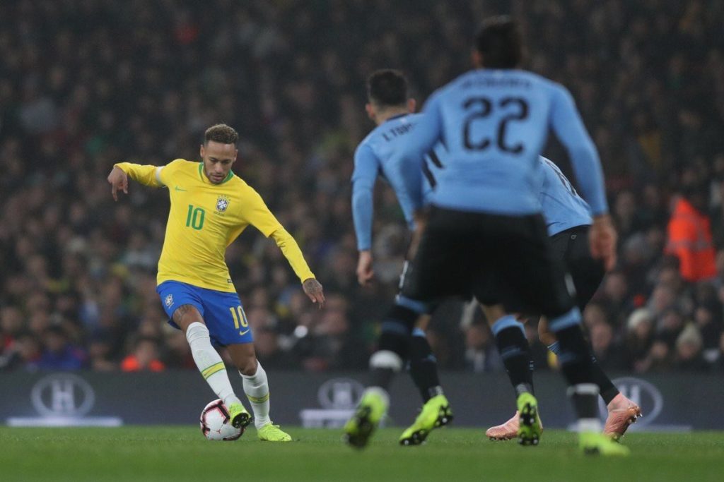 Neymar penalty settles tight contest