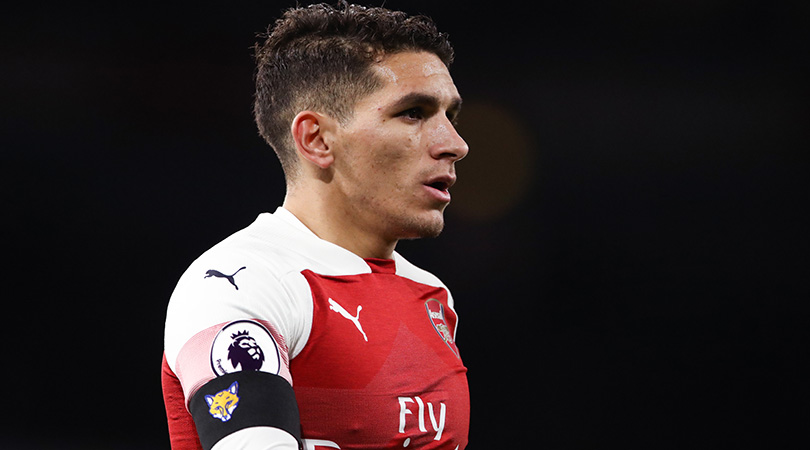 Arsenal midifielder Lucas Torreira