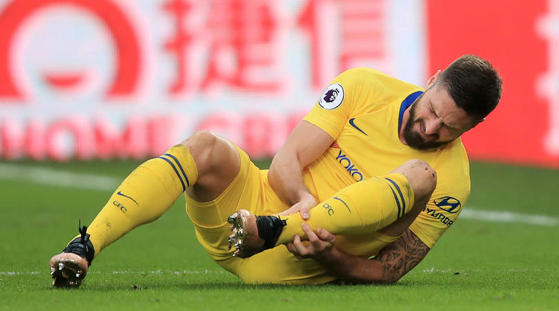 Sarri bemoans injuries after Giroud limps off