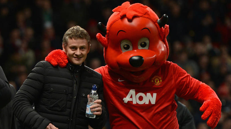 Solskjaer set to replace Mourinho after United gaffe