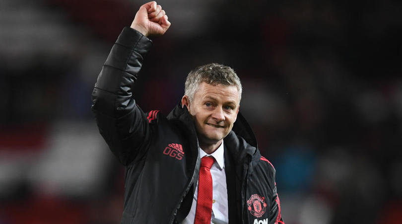 Manchester United have to entertain crowd - Solskjaer