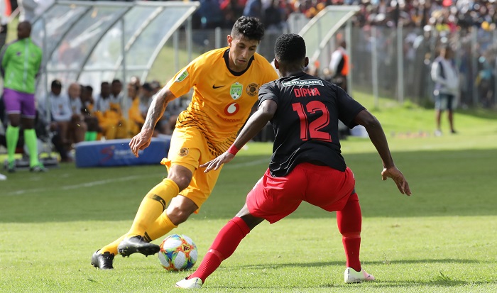 Leonardo Castro of Kaizer Chiefs and Luzuko Dipha of Tornado