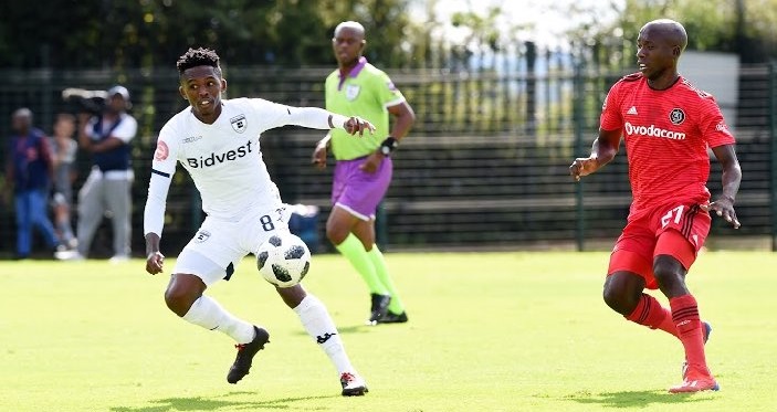 Thabang Monare of Bidvest Wits and Ben Motshwari of Orlando Pirates