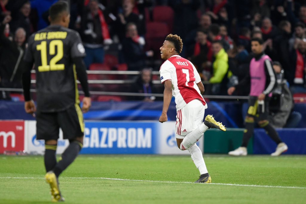 Juve hold on against dominant Ajax