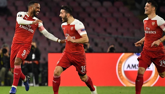 Alexandre Laccazette of Arsenal celebrates his winner against Napoli