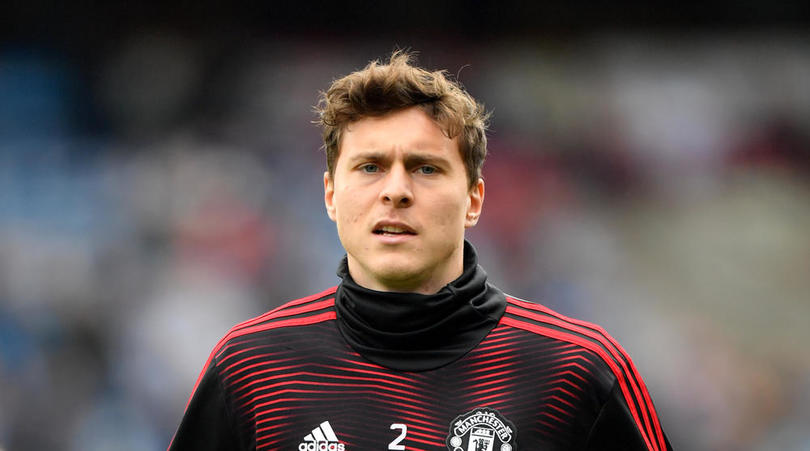 Manchester United's Victor Lindelof warms up ahead of the Premier League match at the John Smith's Stadium, Huddersfield.