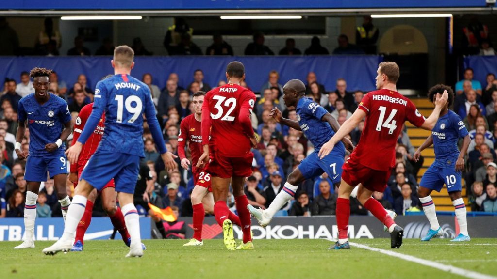 Liverpool hold off Chelsea to maintain winning run