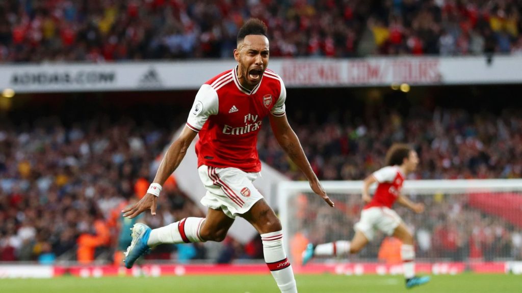 Aubameyang completes comeback win for 10-man Arsenal