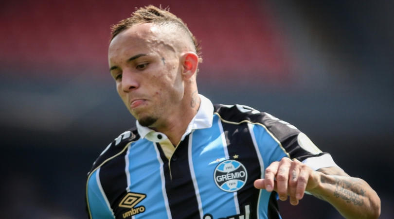 Tottenham's chief scout keeping tabs on Gremio star Everton