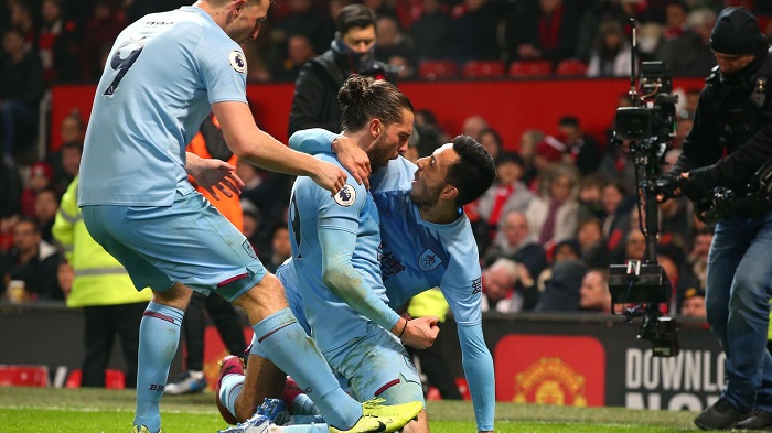 Burnley celebrate their second goal against Manchester United