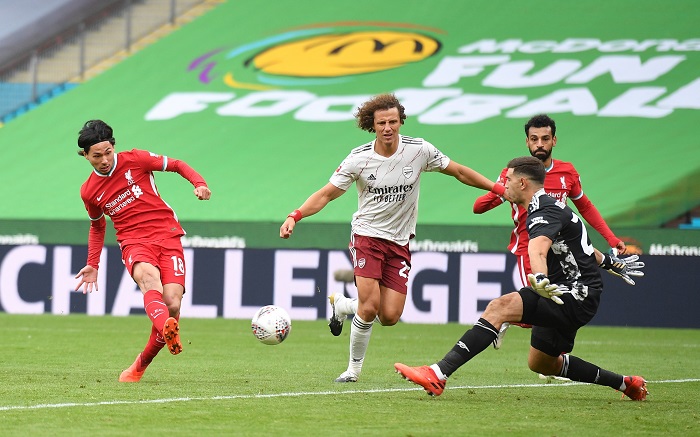 Takumi Minamino of Liverpool scores the equaliser during the FA Community Shield match between Arsenal and Liverpool FC