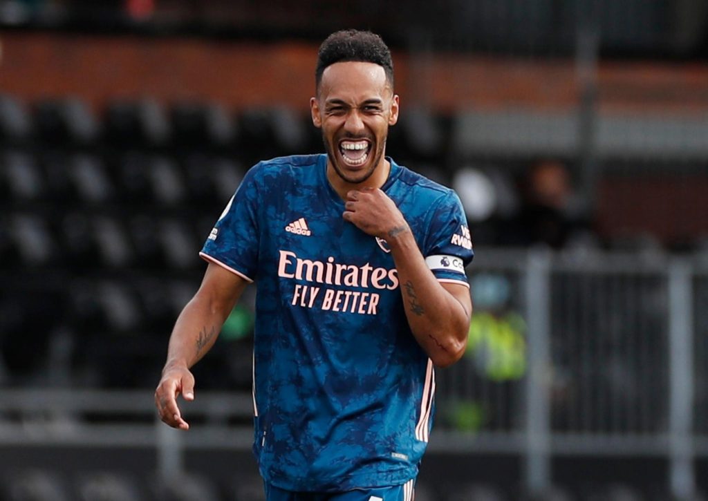 Aubameyang signs new three-year Arsenal contract